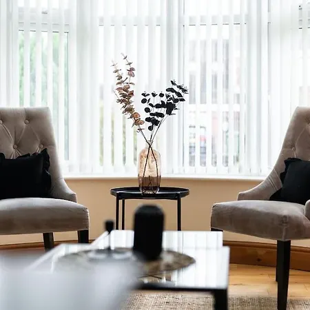 Casa de Férias Home2home 4bed House Near Roundhay Park *
