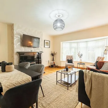 Casa de Férias Home2home 4bed House Near Roundhay Park Leeds (West Yorkshire)